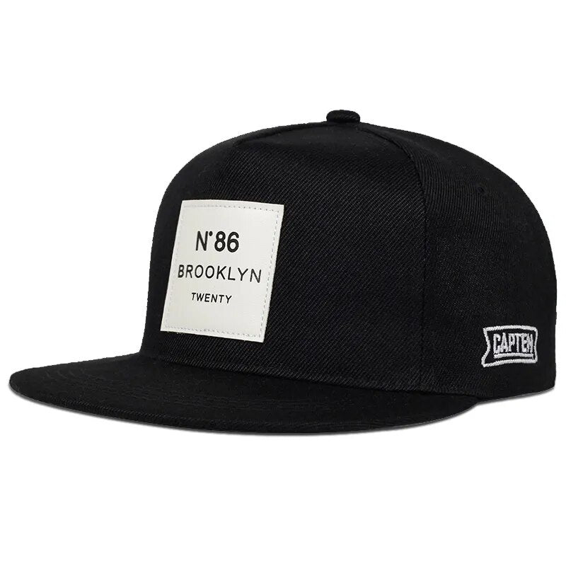 Snapback Noir/Blanche Brooklyn